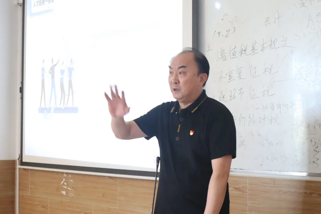 厦门演艺职业学院